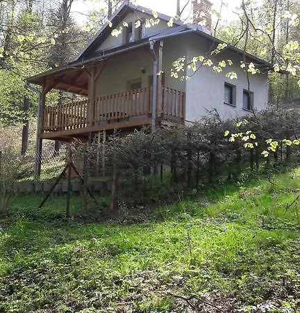 Ferienhaus 度假居 Raspenava
